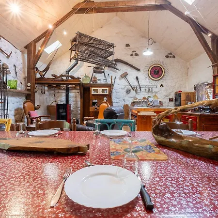 بيت للعطل La Grange D'elie